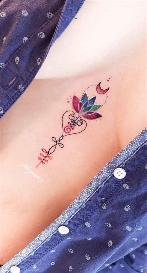 tatuajes pechos mujer|Los mejores tatuajes en el pecho para mujer 